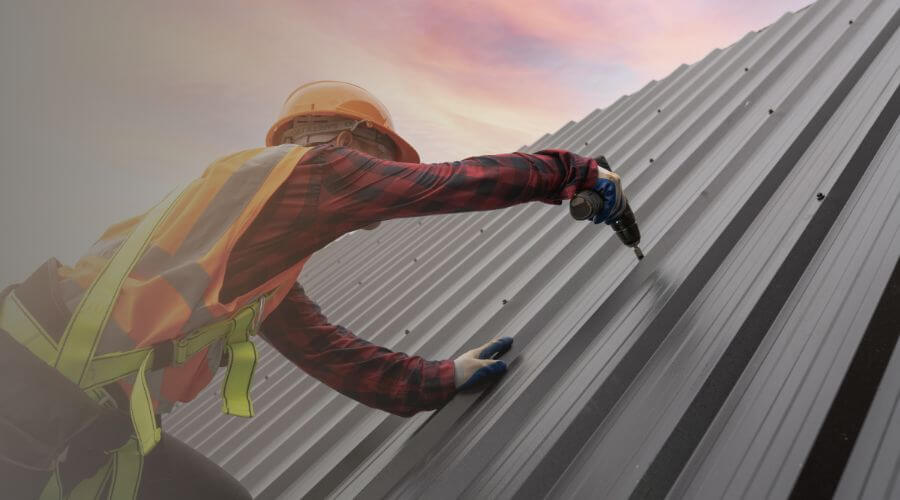 Professional residential roofers in Evansville, WI